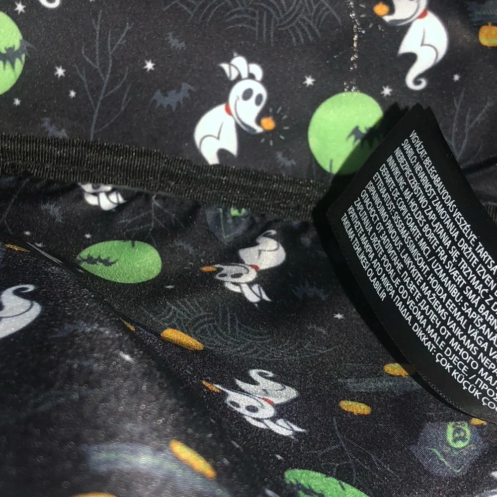 LOUNGEFLY BACKPACK (THE NIGHTMARE BEFORE CHRISTMAS) - Picture 6 of 9